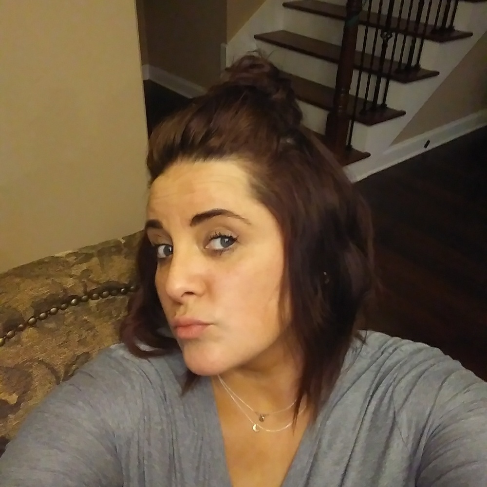 Meet your Posher, Brandi